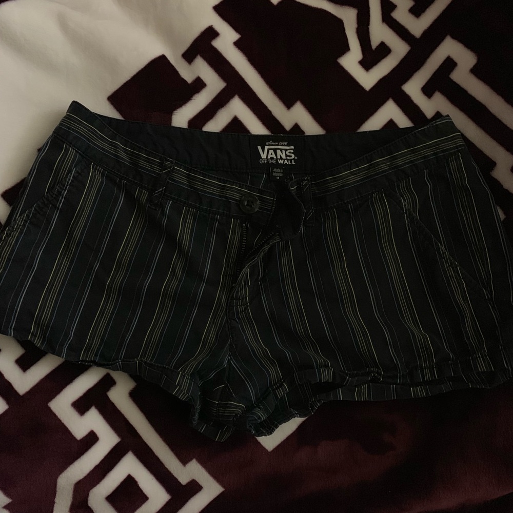 Women’s VANS shorts size 11